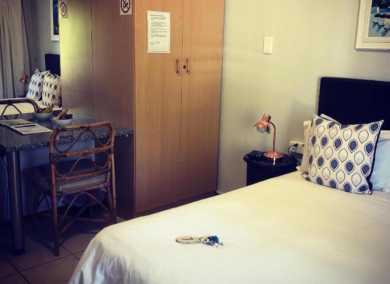 اتاق استاندارد, Kliprand Guest House
