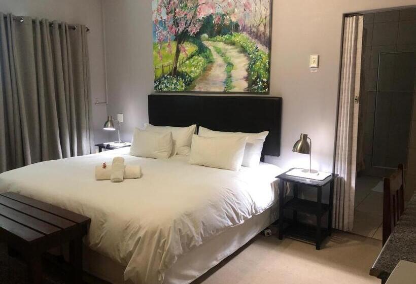 اتاق لوکس با تخت بزرگ, Kliprand Guest House
