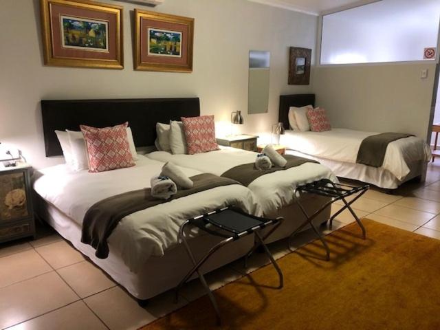 اتاق استاندارد سه نفره, Kliprand Guest House
