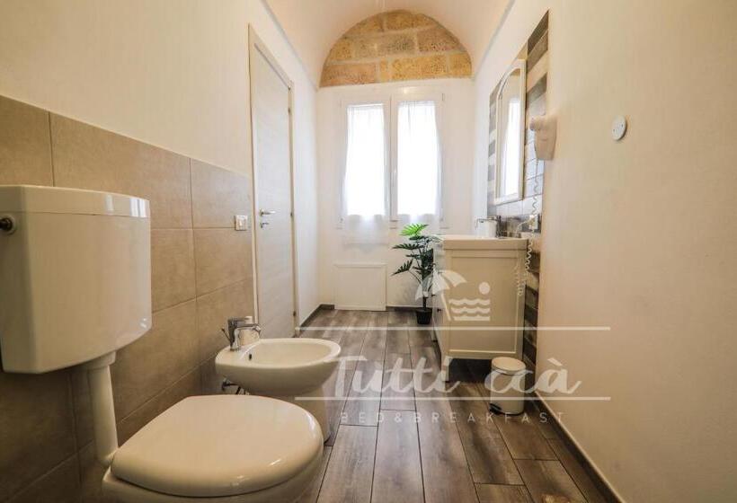 اتاق دوبلکس, Tutti Ccà Airport Rooms