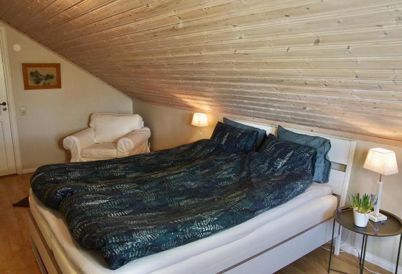 اتاق استاندارد با سرویس بهداشتی مشترک, Hidingsta Gård B&b