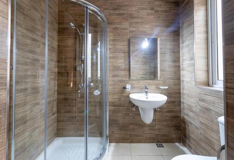 اتاق استاندارد, Belvedere Airport Suites