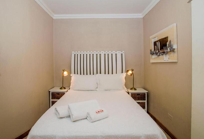 اتاق خانوادگی, Ladera   Vista Self Catering Guesthouse
