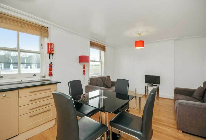 Apartament 2 Dormitoare, Access Earl S Court