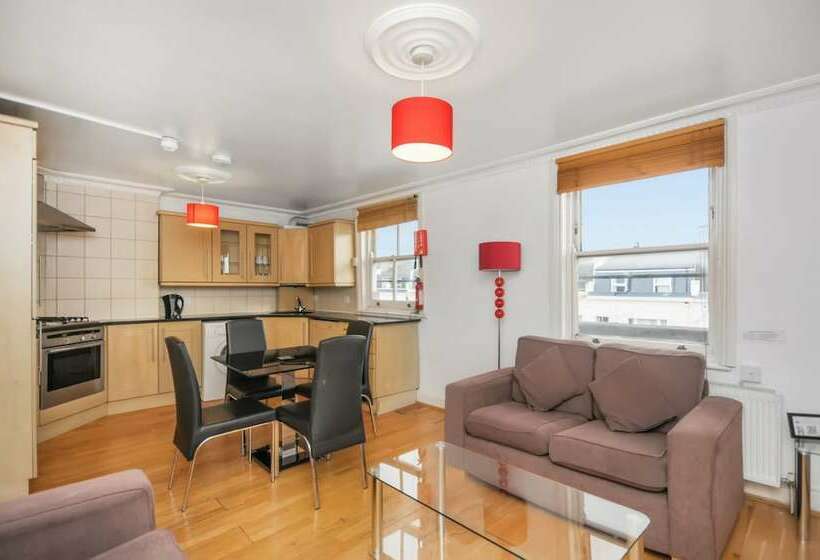 Apartament 2 Dormitoare, Access Earl S Court