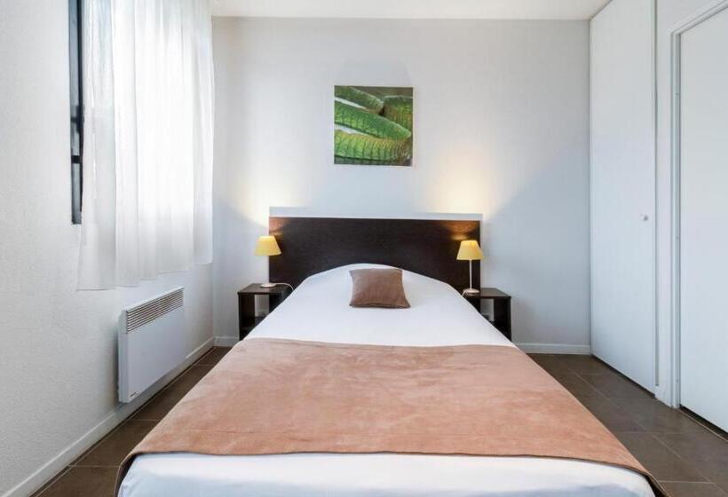 استودیوی استاندارد, All Suites Pau – Zenith