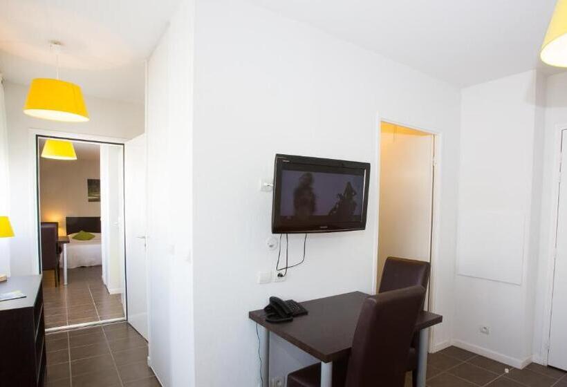 اتاق استاندارد, All Suites Pau – Zenith