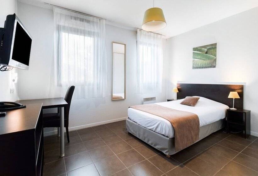 استودیوی استاندارد, All Suites Pau – Zenith