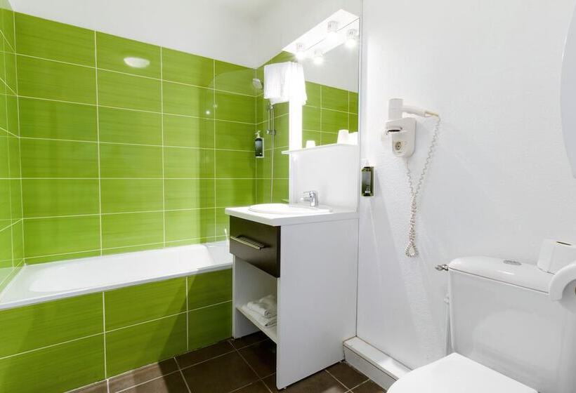 استودیوی استاندارد, All Suites Pau – Zenith