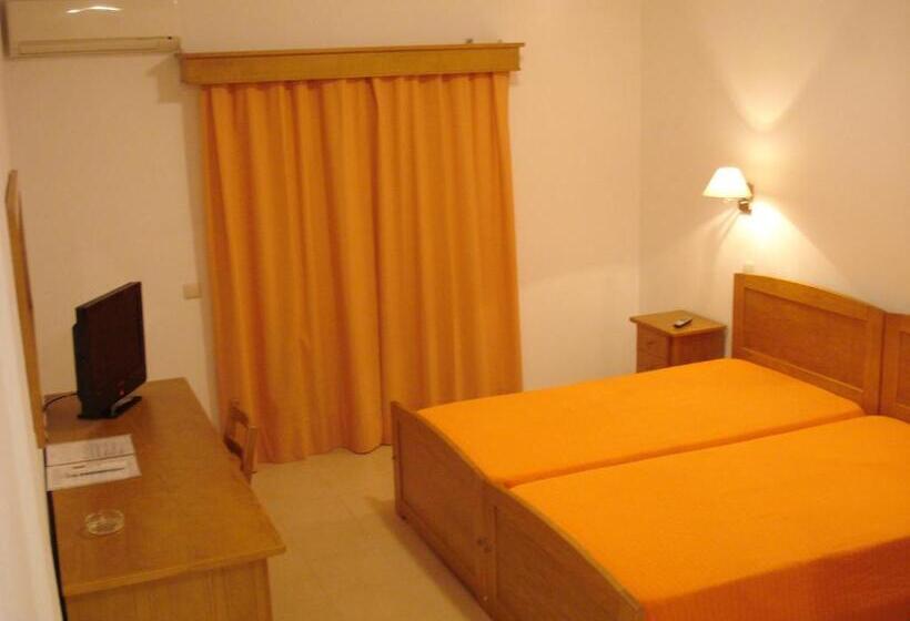 Standard Room with Balcony, Rialgarve