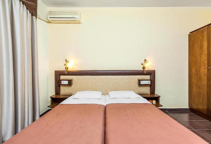 Standard Room, Elinotel Polis