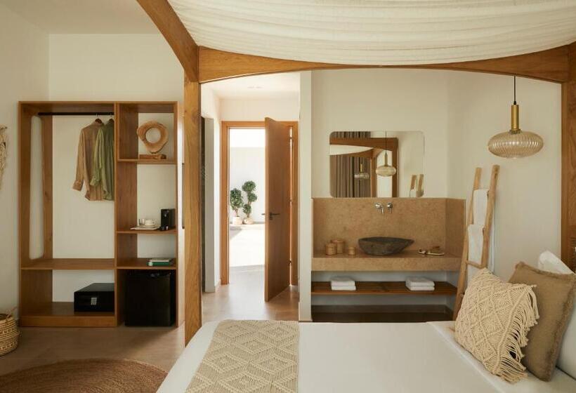 اتاق لوکس, Absolute Kiotari Resort