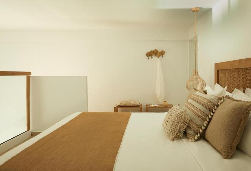 سوییت با استخر, Absolute Kiotari Resort