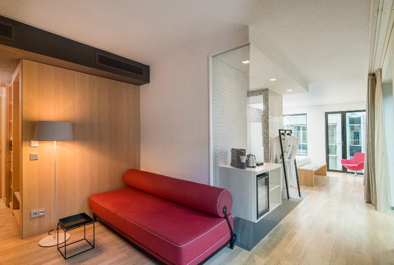سوییت جونیور, Barcelo Hamburg