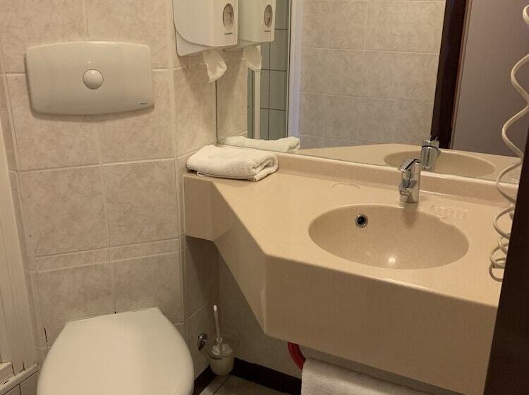 اتاق استاندارد, Cap Hôtel