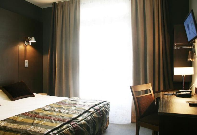 اتاق سوپریور, Hôtel Astoria