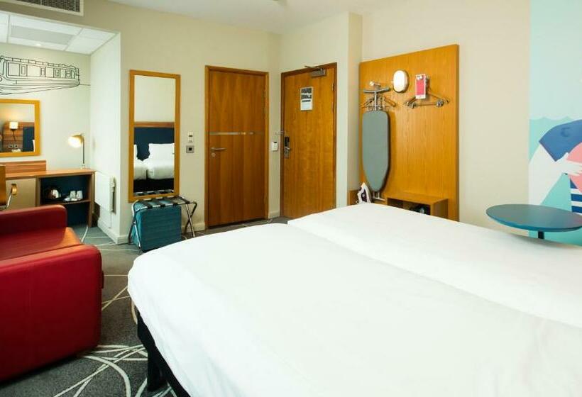 Standard Room, Ibis Styles Bhx Nec Airport