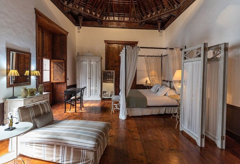 سوییت, Isla Baja Suites