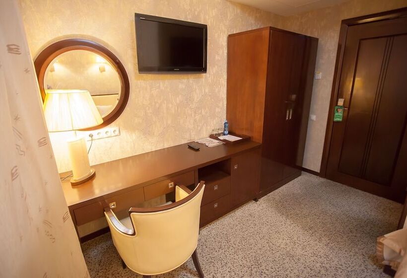 スタンダードシングルルーム, Marton Palace Kaliningrad