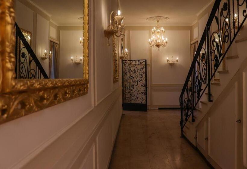 اتاق استاندارد سه نفره, Relais Bocca Di Leone