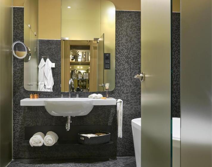 اتاق لوکس, Verno House Budapest, Vignette Collection, An Ihg