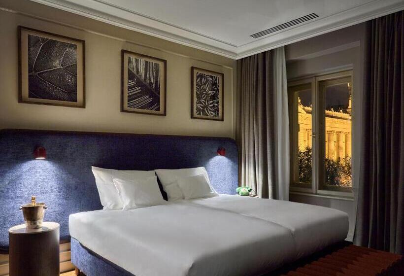 اتاق لوکس با تخت بزرگ, Verno House Budapest, Vignette Collection, An Ihg