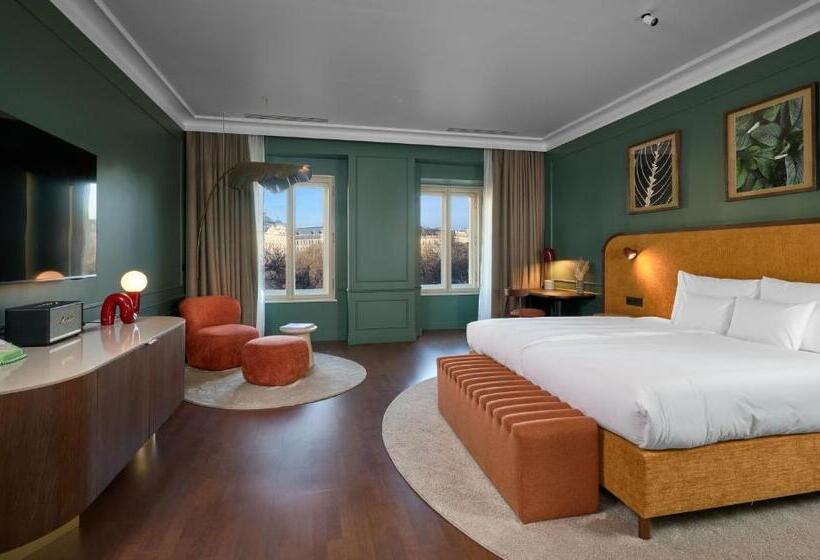 اتاق لوکس با تخت بزرگ, Verno House Budapest, Vignette Collection, An Ihg