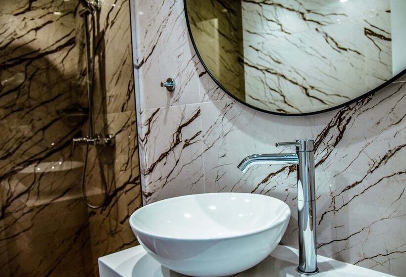 آپارتمان عادی 1 خوابه, Vh Broadway Tirana