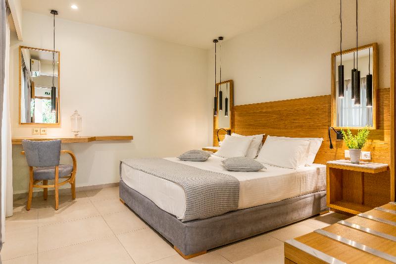 سوییت لوکس, Skopelos Holidays Hotel & Spa
