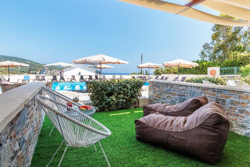 سوییت جونیور با چشم‌انداز استخر, Skopelos Holidays Hotel & Spa