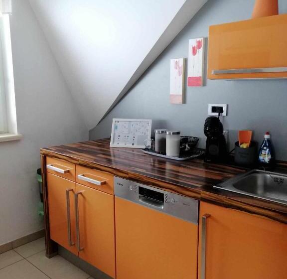 آپارتمان دلوکس 3 خوابه, Apartments Unite
