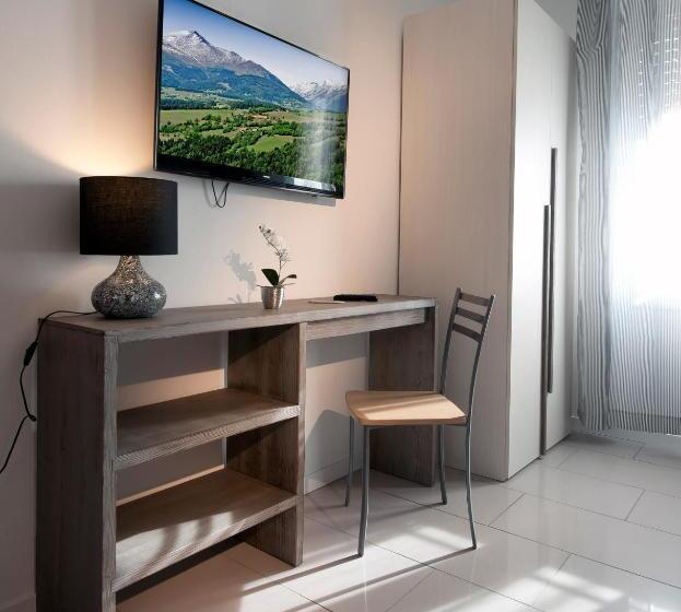 اتاق لوکس, Le Suites   Di Fronte Ospedale Sacro Cuore