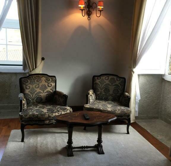 Superior Room with Terrace, Solar De Almeidinha