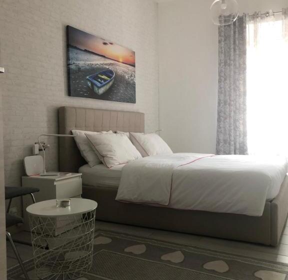 Standard room with outdoor bath, Casa L Aquila