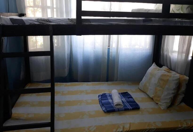 اتاق خانوادگی, Cvnb Guesthouse