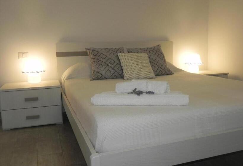 آپارتمان 1 خوابه با چشم‌انداز استخر, Resort Pietra Bianca