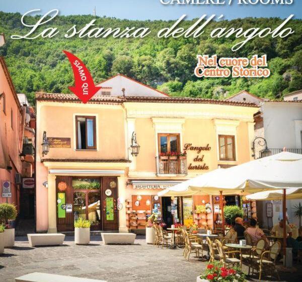 اتاق استاندارد, La Stanza Dell Angolo