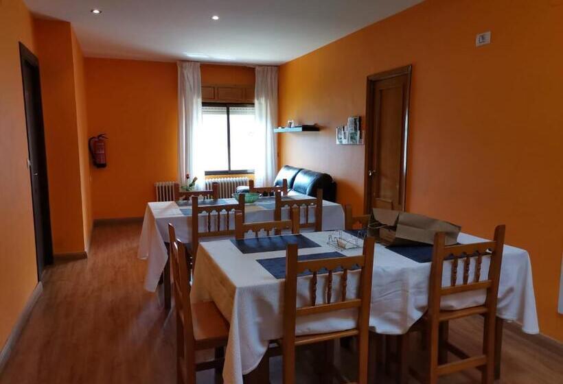 آپارتمان 3 خوابه, Apartamento Laza