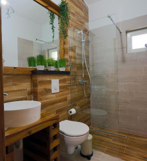 آپارتمان 1 خوابه همکف, Residence Rooms Bucovina