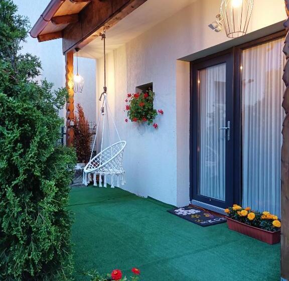 بانگلوی لوکس, Residence Rooms Bucovina