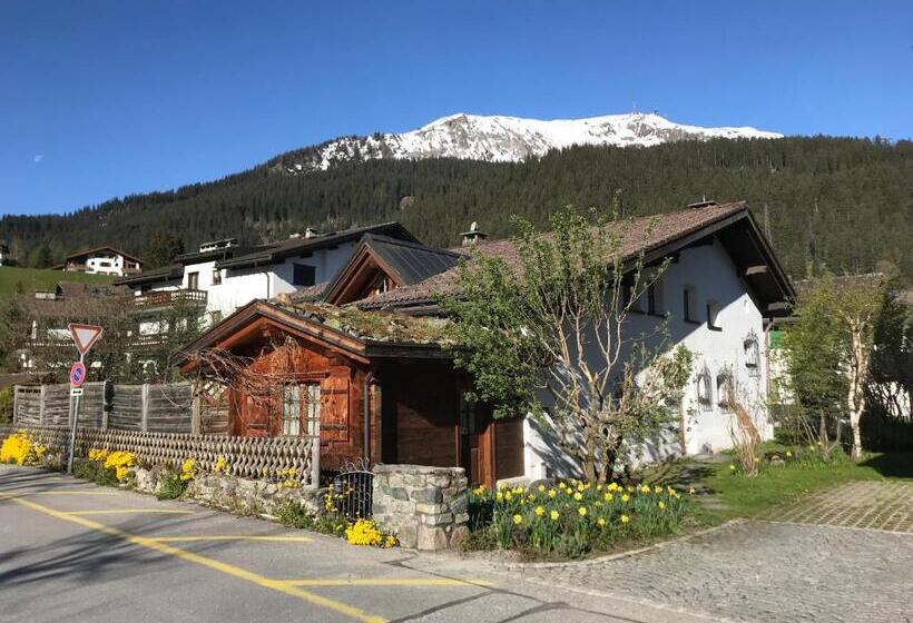 اتاق استاندارد, Studio In Klosters