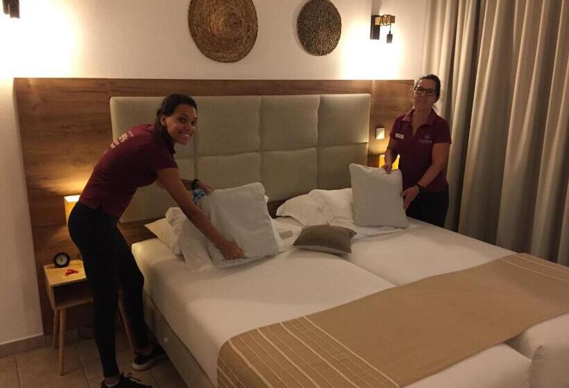 اتاق استاندارد با تراس, Casa Bela Moura, Boutique Hotel & Wine