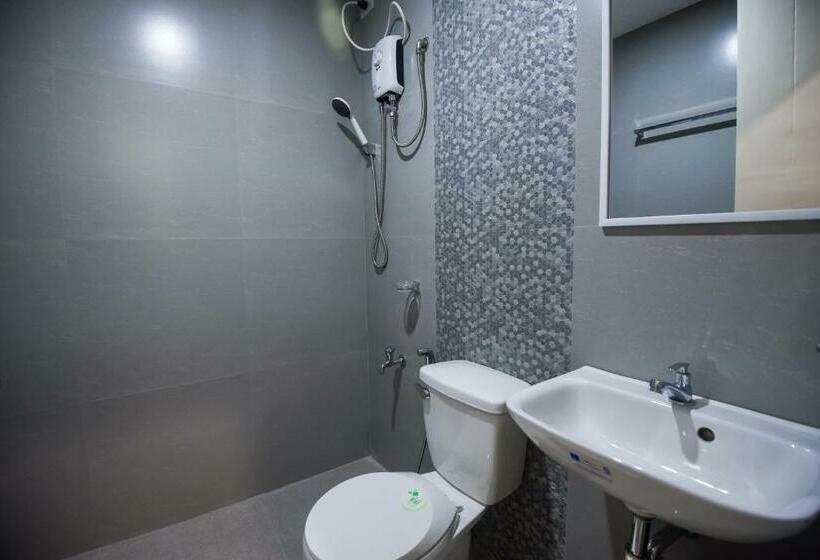 اتاق سوپریور, Ett Hometel