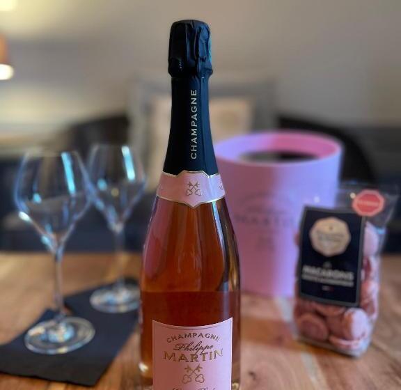 سوییت لوکس, Champagne Philippe Martin