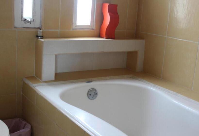 اتاق لوکس, Villas Del Rey