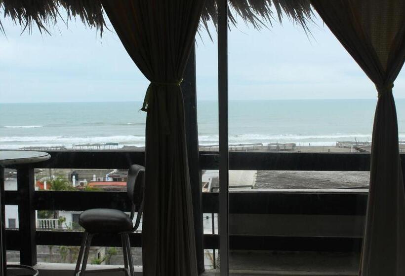 اتاق لوکس خانوادگی, Villas Del Rey