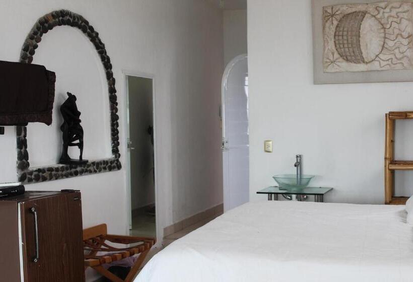 اتاق لوکس خانوادگی, Villas Del Rey