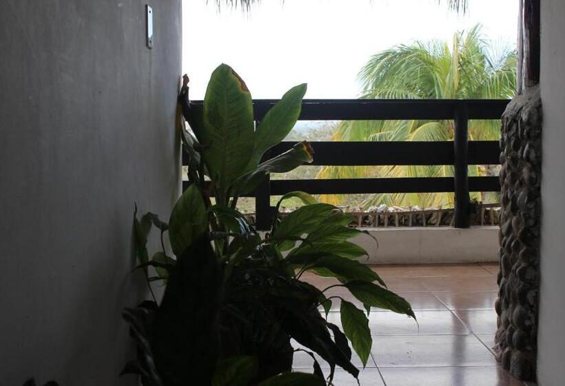اتاق لوکس خانوادگی, Villas Del Rey