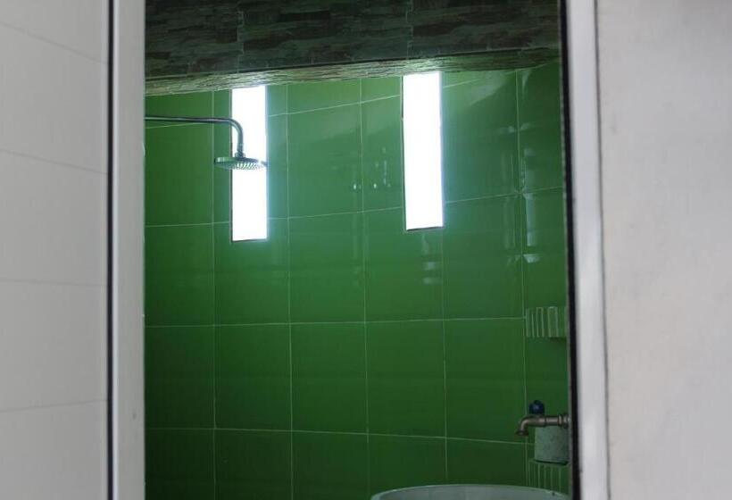 استودیوی لوکس, Villas Del Rey