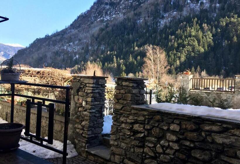 اتاق لوکس با بالکن, Maison Terme Relax